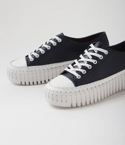 BASELO DJ WHITE NAVY LEATHER TUMBLE LEATHER
