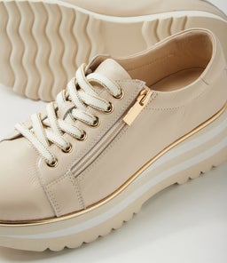 EAMMES DJ MILK LEATHER