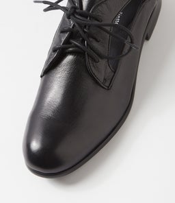 QEMPTO DJ BLACK BLACK HEEL LEATHER