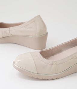 UDAXX DJ NOUGAT NOUGAT PATENT LEATHER
