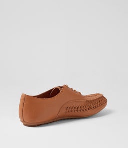 VOYCE DJ DK TAN LEATHER