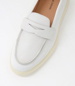 ZADAR DJ VANILLA TUMBLE LEATHER