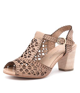 CAIRNS NUDE LEATHER