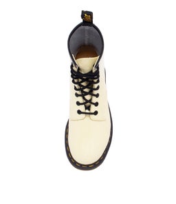 1460 8 EYE BOOT TOIL CREAM PATENT LEATHER