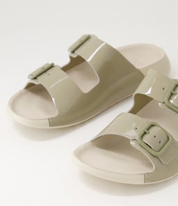 206833 ECCO 2ND COZMO W EK SAGE PATENT LEATHER