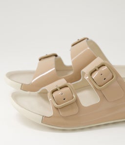 206833 ECCO 2ND COZMO W EK NUDE PATENT LEATHER