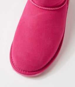 W12898 BARBIE STINGER EM BARBIE PINK SHEEPSKIN