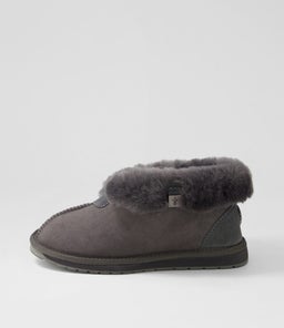 WP10532 PLATINUM ALBANY EM CHARCOAL SHEEPSKIN