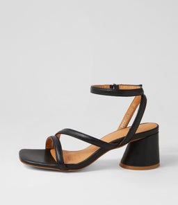 PETRICIA EO BLACK LEATHER