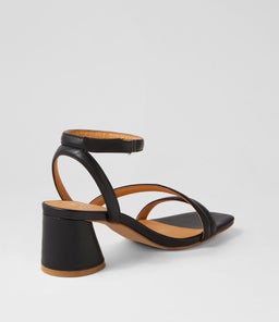 PETRICIA EO BLACK LEATHER