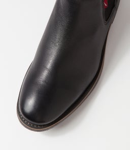 PAIGE FC BLACK LEATHER