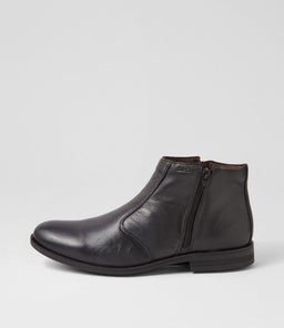 MARCH FC BLACK LEATHER