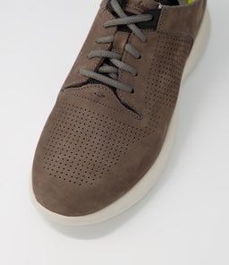 STUDIO PERF FL GREY NUBUCK