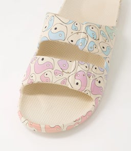 SLIDES W FM YINLAND STONE SMOOTH