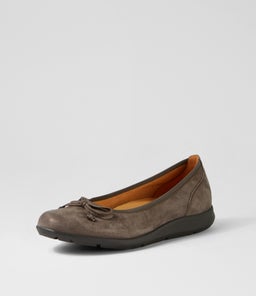 NYLAH GA DK TAUPE LEATHER