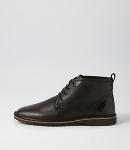 U ZAL A GE BLACK WAXY LEATHER