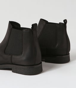 U CLAUDIO A GE BLACK WAXY LEATHER