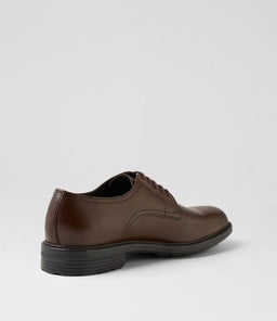 U WALK PLEASURE B GE COGNAC LEATHER