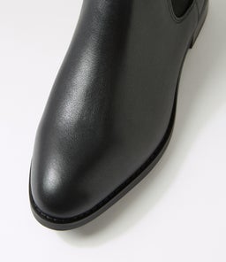 DORADO HP BLACK LEATHER