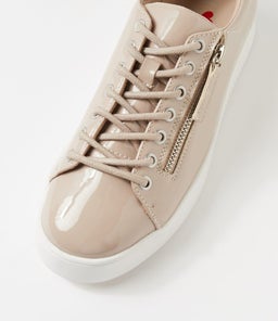 LIBERTY IL LT TAUPE PATENT PU