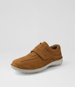 ALEC CASTAGNE NUBUCK