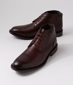 EARL 04 JS COGNAC LEATHER