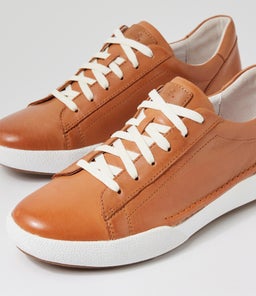 CLAIRE 01 JS CAMEL LEATHER