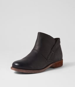 SIENNA 81 JS BLACK LEATHER