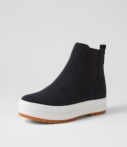 CHELSEA LUG KE BLACK SUEDE