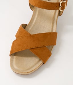 HANNIE LQ BRANDY MICROSUEDE