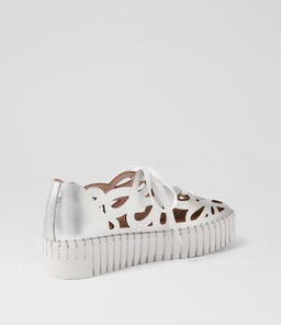 BELLAS MI SILVER WHITE SOLE LEATHER
