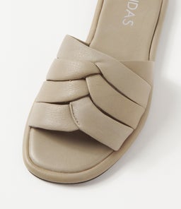 MENNAE MI KHAKI BLACK SOLE LEATHER