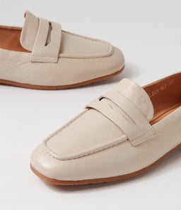 MELIKA MI ALMOND LEATHER