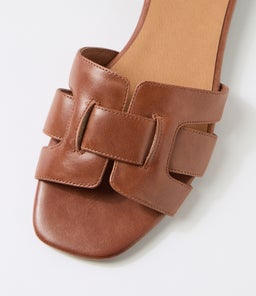 AVEE MI WALNUT LEATHER
