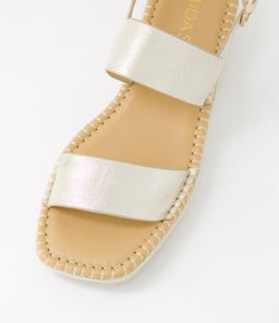 YOONA MI PALE GOLD NATURAL ROPE SCRATCH LEATHER
