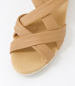 HILLY MI LT TAN LEATHER