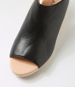 JENNEY MI BLACK LEATHER
