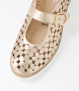 OLLENS MI CHAMPAGNE WHITE SOLE CRUSH LEATHER