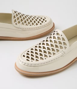 QULIO MI IVORY PATENT LEATHER