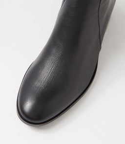TENRAY MI BLACK LEATHER