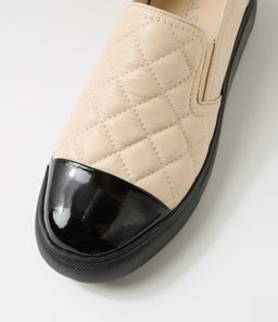 YOPPIT MI BLACK VANILLA PATENT LEATHER