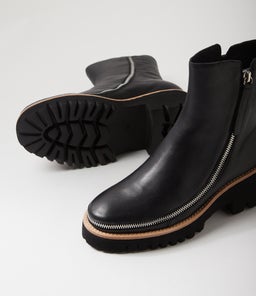 DOLLIEST MI BLACK LEATHER