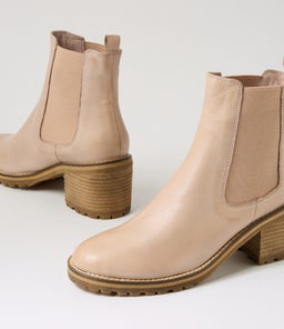 BISCOTI CAFE LEATHER