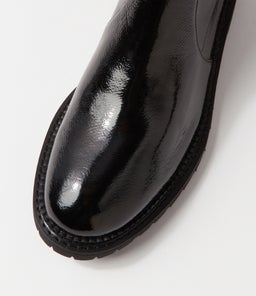 ROYALTY MO BLACK STRETCH PATENT PU