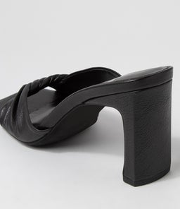 FINI MO BLACK LEATHER