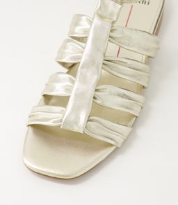 AUSTIA MO PALE GOLD LEATHER