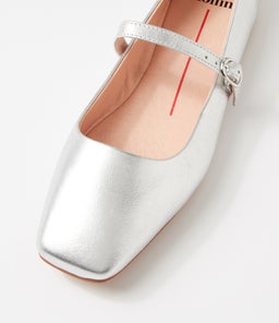 TOKENA MO SILVER LEATHER