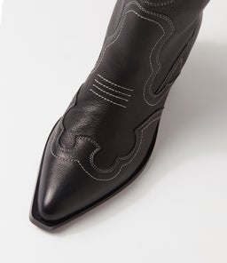 RIAVA MO BLACK WHITE STITCH LEATHER