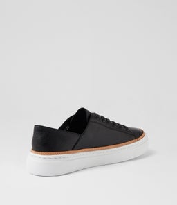 OLLOV MO BLACK LEATHER