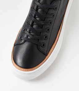 OLLOV MO BLACK LEATHER